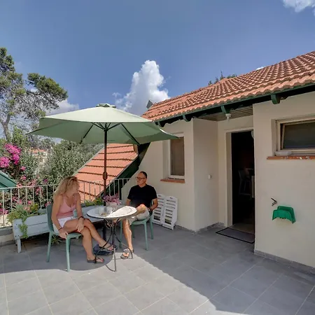 Amanda'S Place Central Modern Spacious Family Apt Zikhron Ya'akov Exterior photo